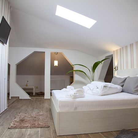 Hotel Nova Residence Popesti-Leordeni الغرفة الصورة