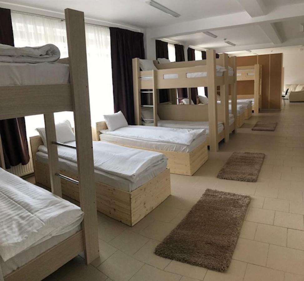 Hotel Nova Residence Popesti-Leordeni المظهر الخارجي الصورة